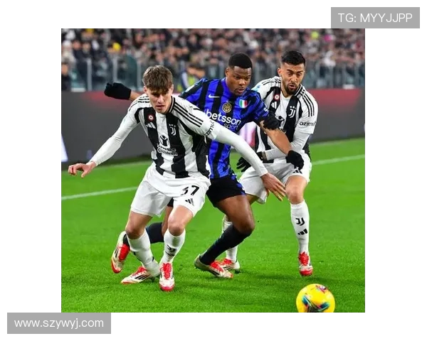 国米三大主力重返合练尤文麦肯尼与小孔塞桑备战德比战