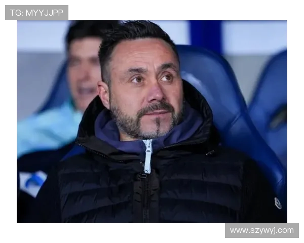 德泽尔比下课原因分析：从高期望到更衣室危机与战绩下滑的全景回顾